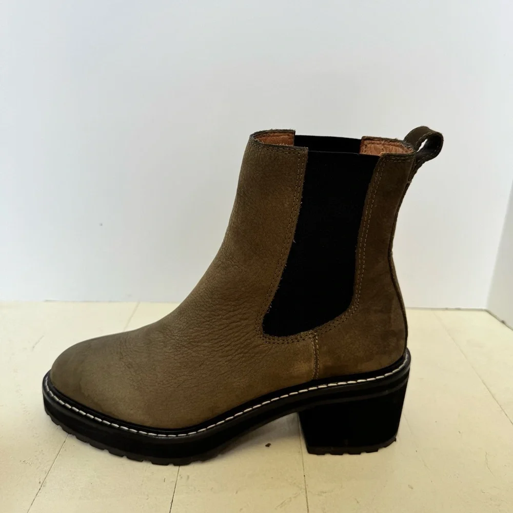 Madewell The Carina Platform Chelsea Boots